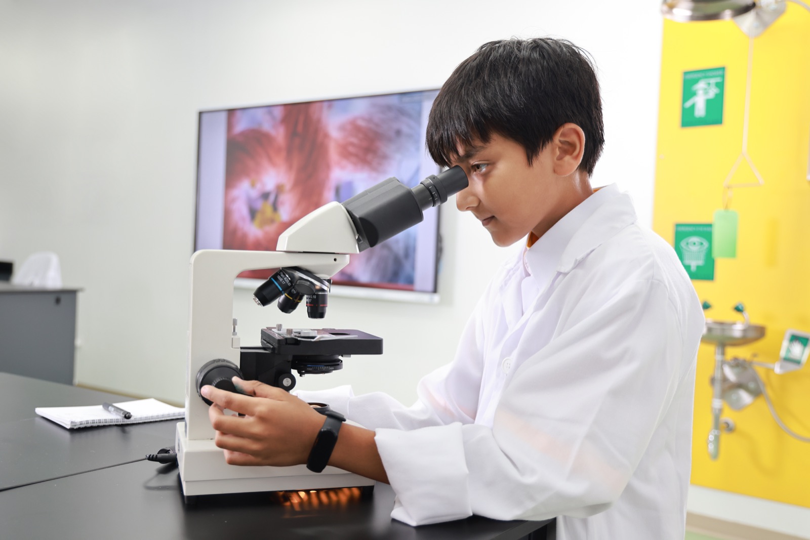 Science lab at SIS Iskandar Puteri